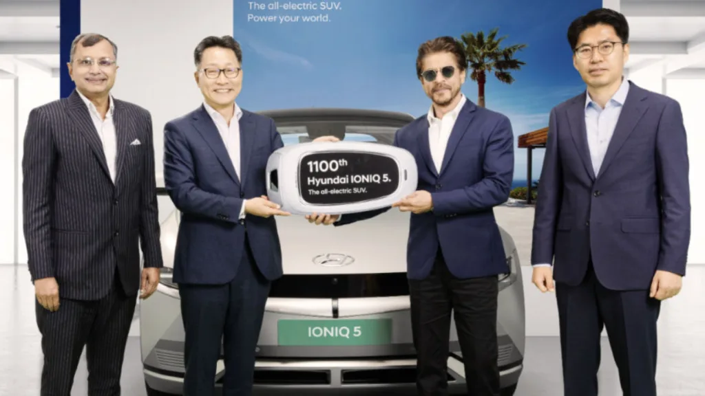Shah Rukh Khan receiving his Hyundai Ioniq 5 electric SUV