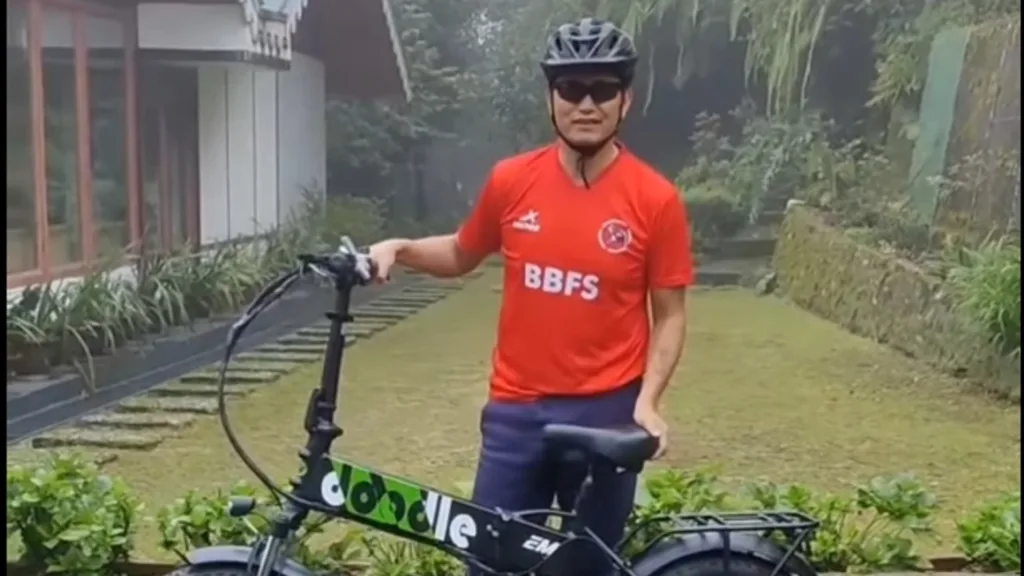Bhaichung Bhutia have tried out the Doodle V3. (Source: Know Your Bicycle) 