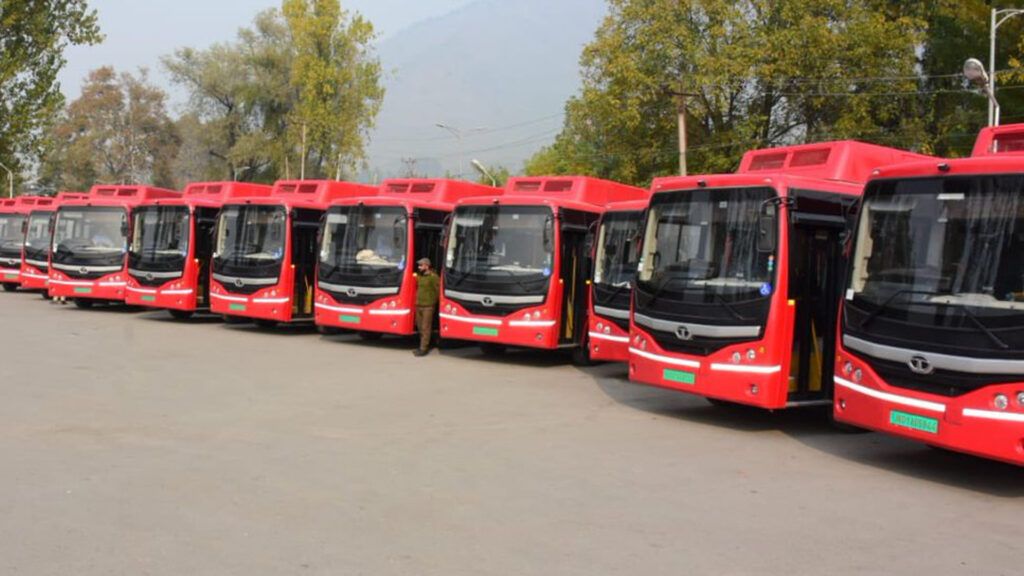 EV buses under the Srinagar Electric Bus Project. (Source: Chalo)