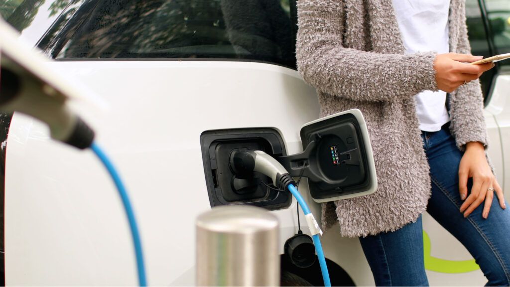 77% of Indians choose EV for sustainability (Representative Image: Vecteezy)