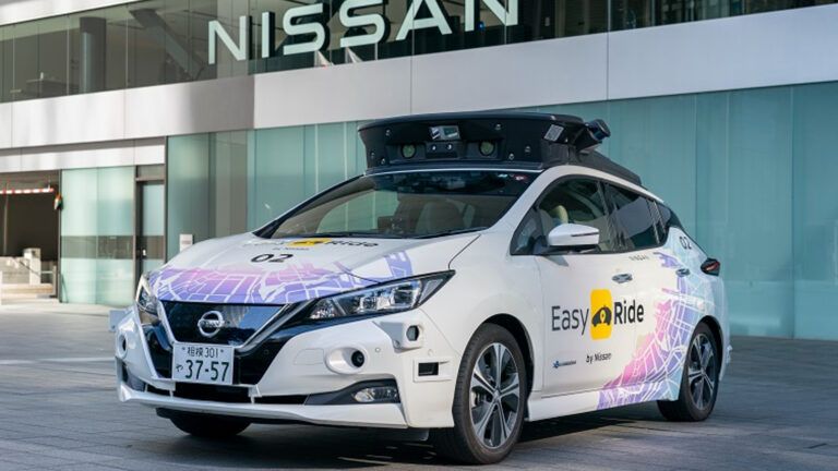 Nissan begins autonomous EV trials on public roads (Source: Nissan)