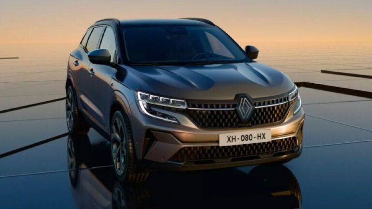 Renault Austral hybrid spotted testing in India (Source: Renault UK)